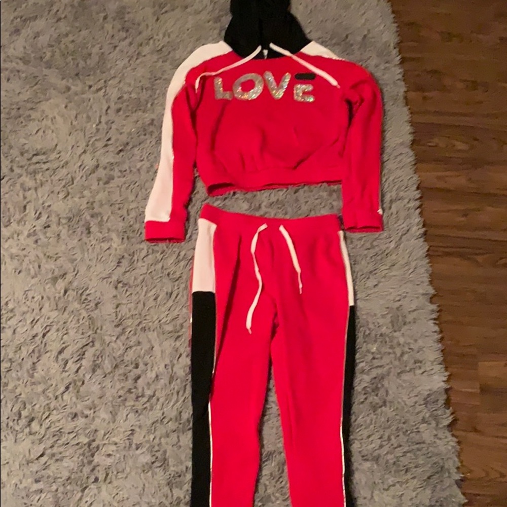 Two pice sweat suite